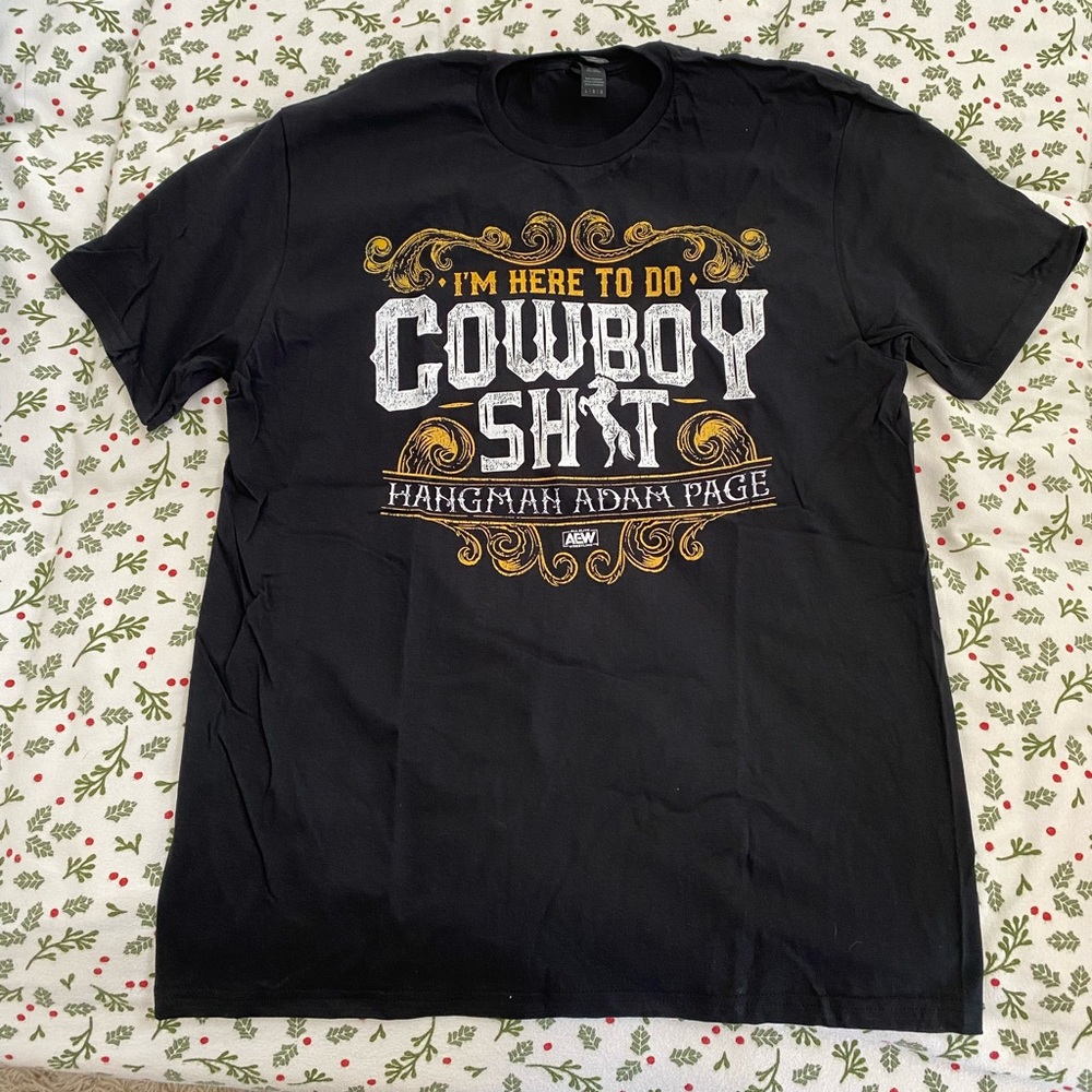 NWOT AEW t shirt